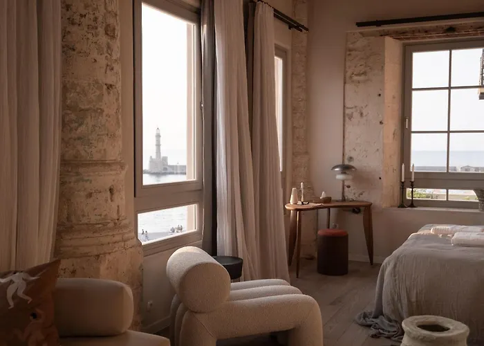 Aisha Готель Ханья (Крит)