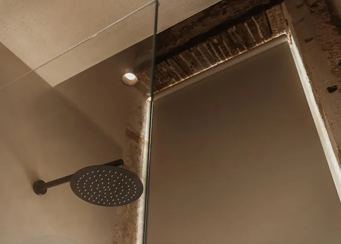 Aisha Готель Ханья (Крит)