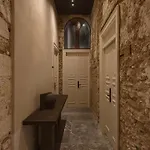 فندق Aisha *