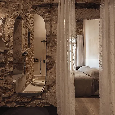 Aisha Chania (Crete)